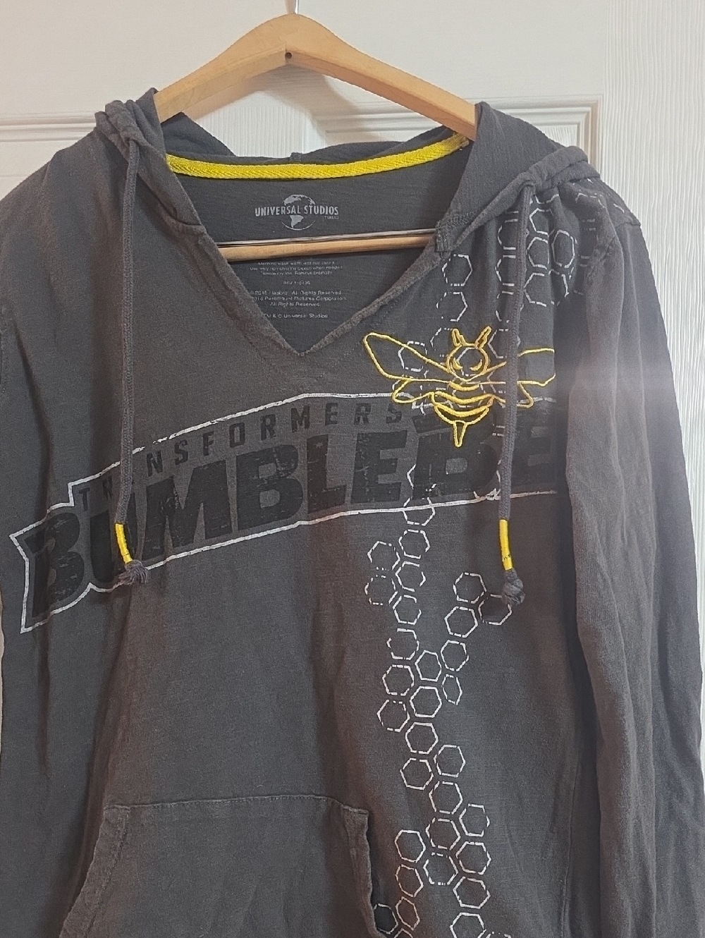 Universal Studios Transformers Bumblebee Hooded Sweatshirt - Black & Yellow